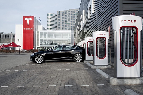 Trạm sạt điện của Tesla